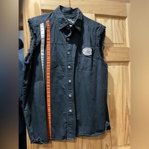 Harley-Davidson shirt